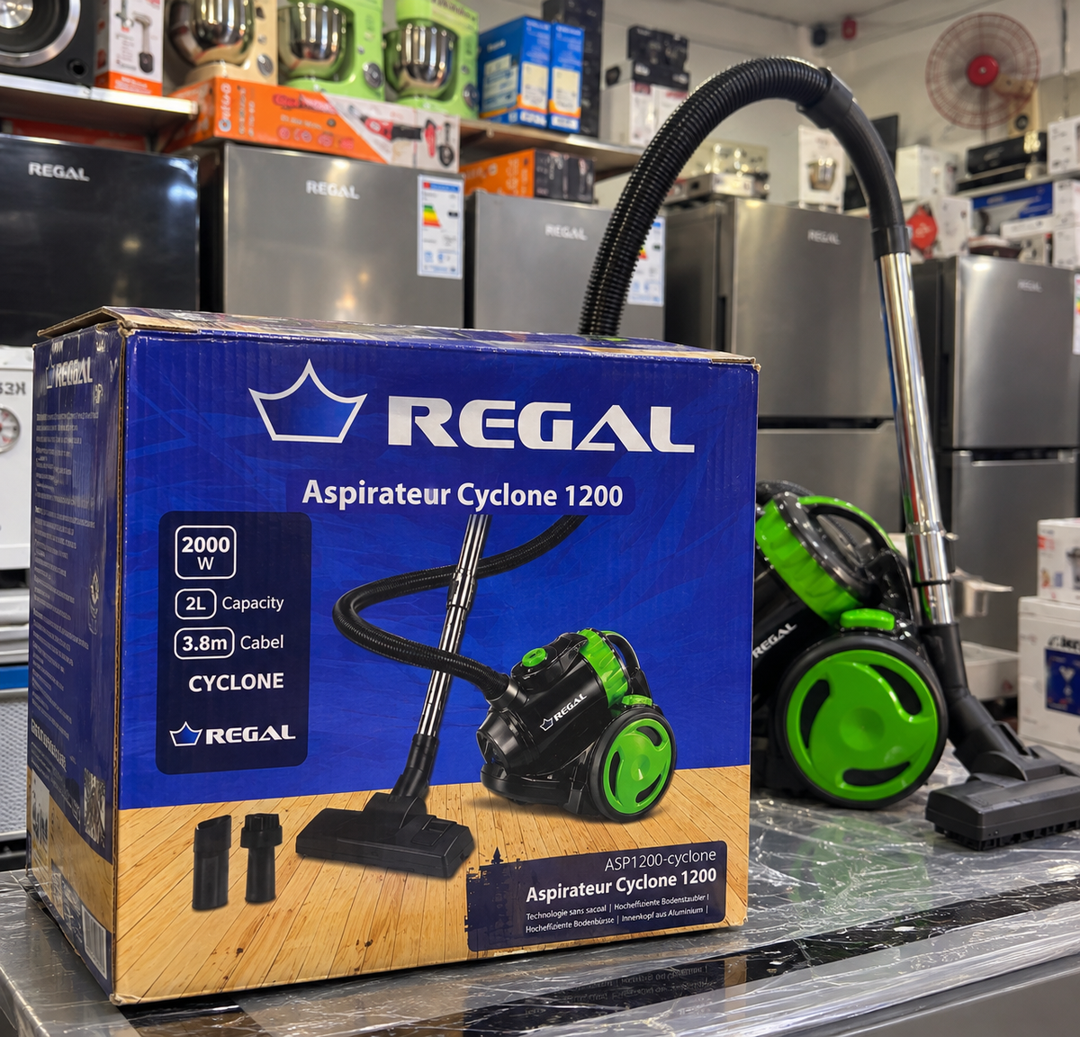 Aspirateur Régal ASP1200